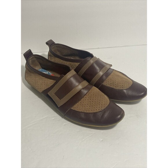 Me Too Ladies Leather Suede Slip On Pointed Toe Shoe Hook And Loop Strap Gel Sol - Picture 3 of 11